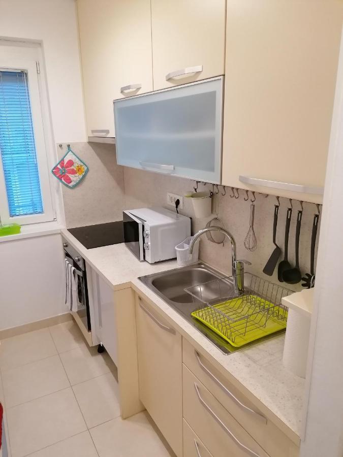 Apartma Ladinka 이졸라 외부 사진